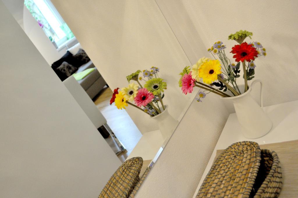 Ferienwohnung Im Univiertel Mit Garten Грац Екстер'єр фото