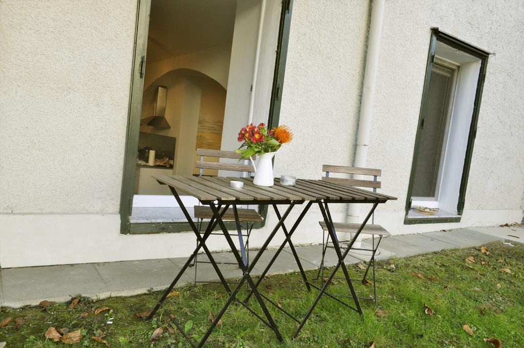 Ferienwohnung Im Univiertel Mit Garten Грац Екстер'єр фото